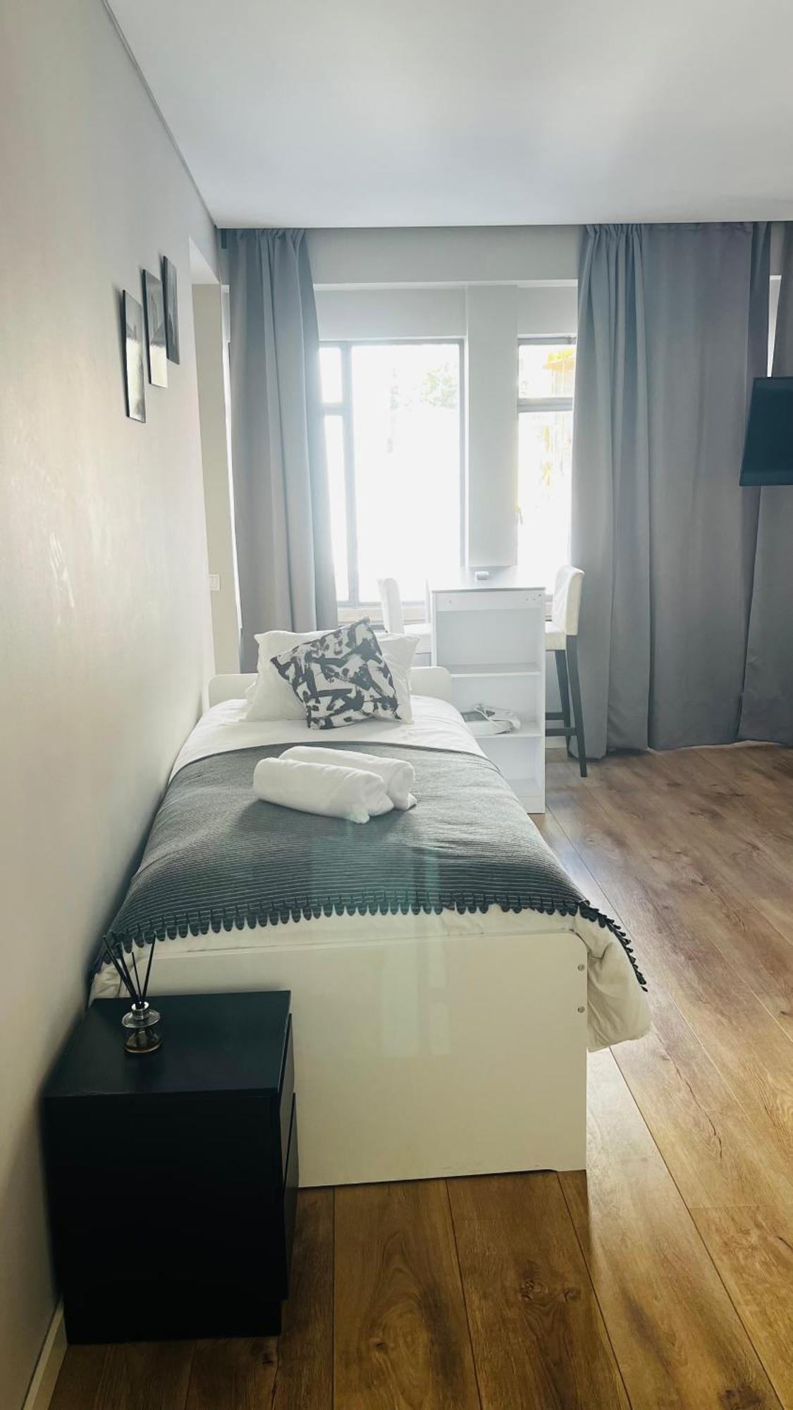 Apartamento Sociedade Farmaceutica Lisbon Exterior photo